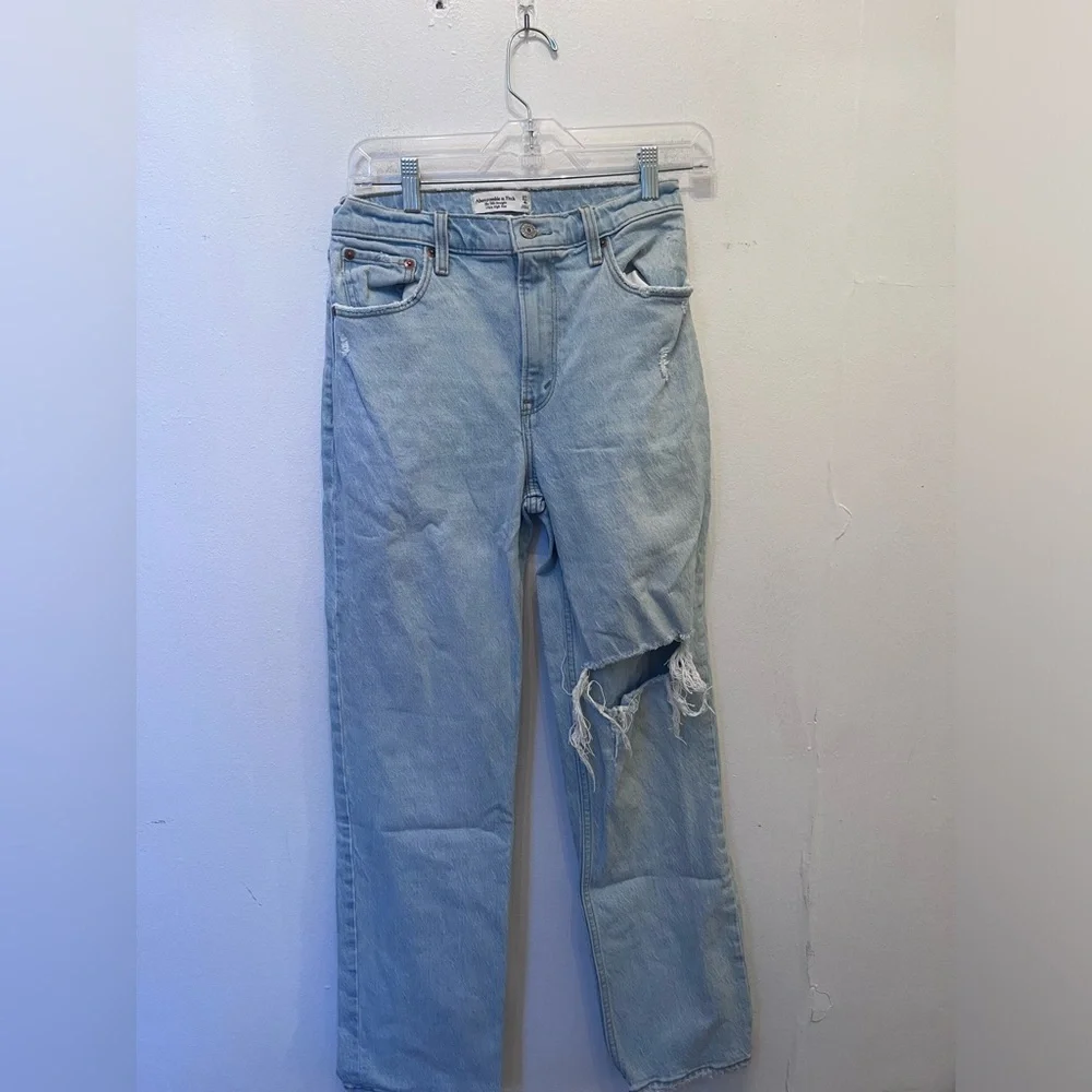 Abercrombie & Fitch 90s Straight Ultra High Rise Jean Curve Love Size 4L - Picture 2 of 4
